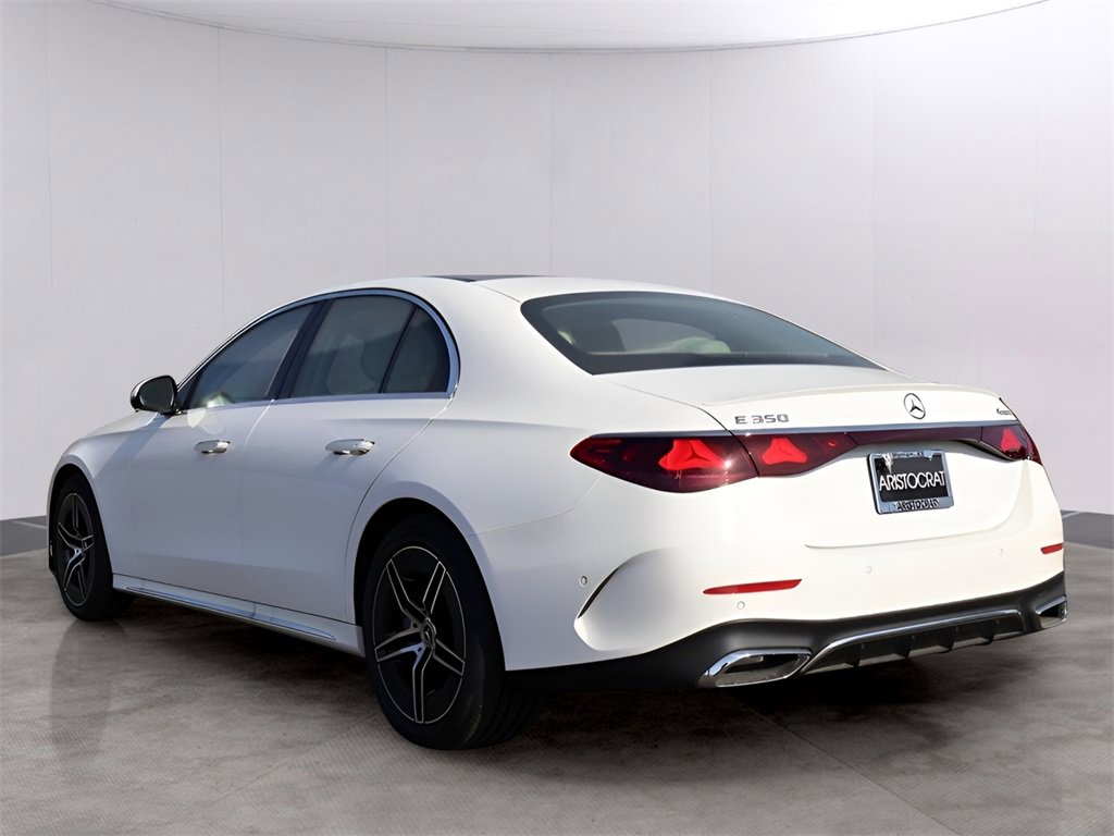 Used 2025 Mercedes-Benz E 350 4MATIC Sedan image 7