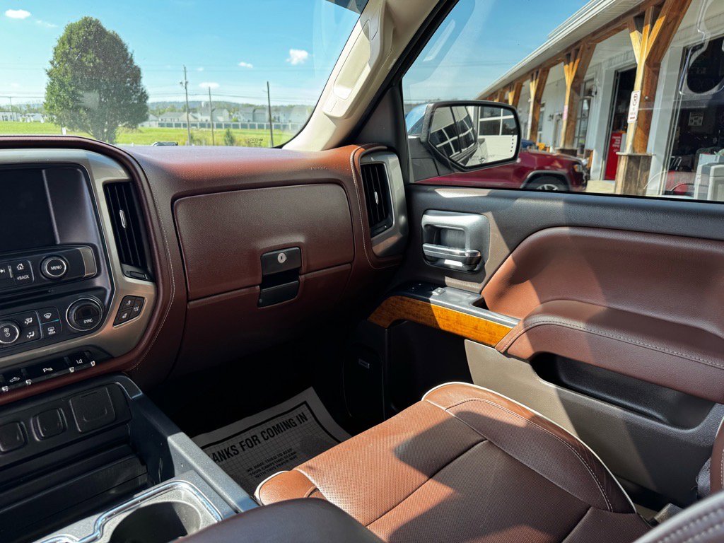 Used 2014 Chevrolet Silverado 1500 High Country w/ High Country Premium Package image 21