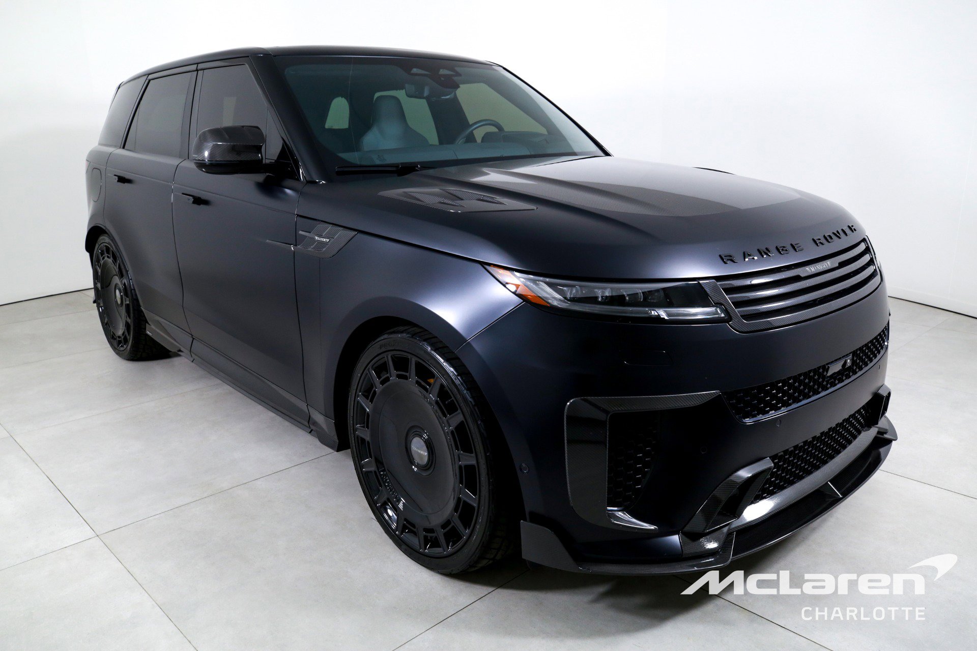 Used 2025 Land Rover Range Rover Sport SV Edition Two image 3