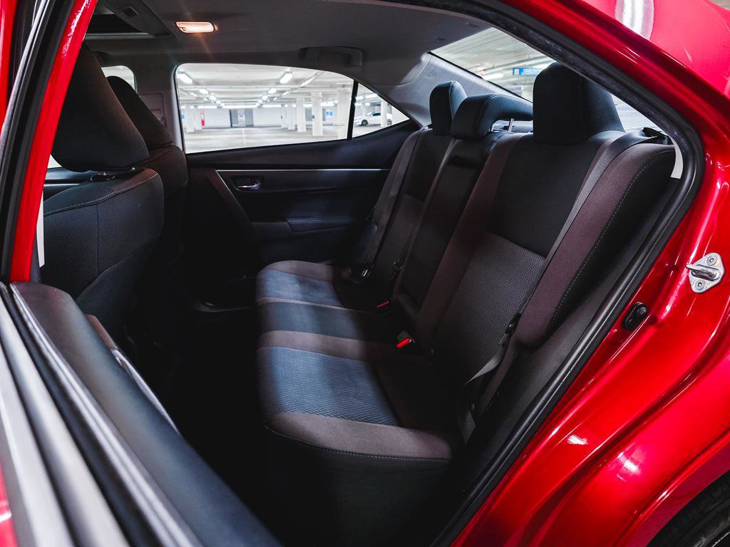 Used 2017 Toyota Corolla LE w/ LE Premium Package w/Moonroof FWD image 20