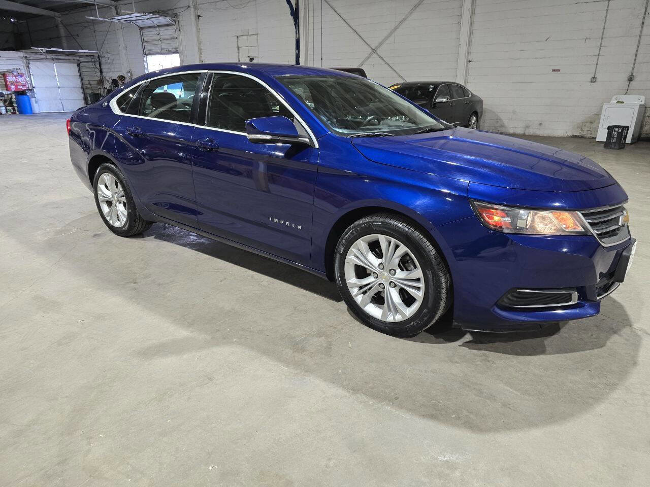 Used 2014 Chevrolet Impala LT w/ Convenience Package image 20