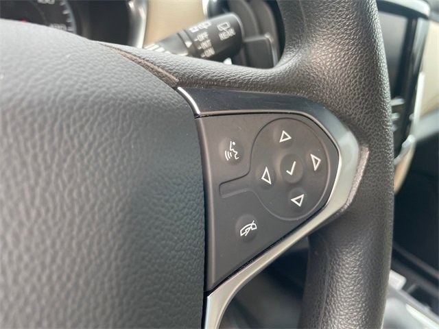 Used 2023 Chevrolet Traverse LS w/ Midnight/Sport Edition image 20