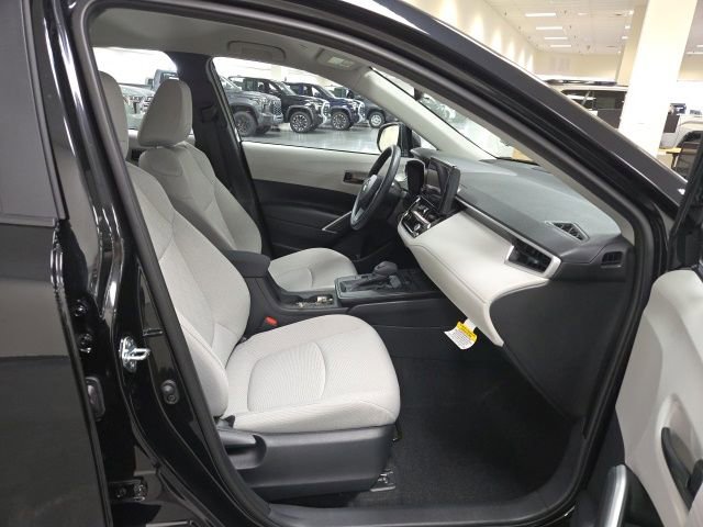 New 2026 Toyota Corolla Cross L FWD image 8