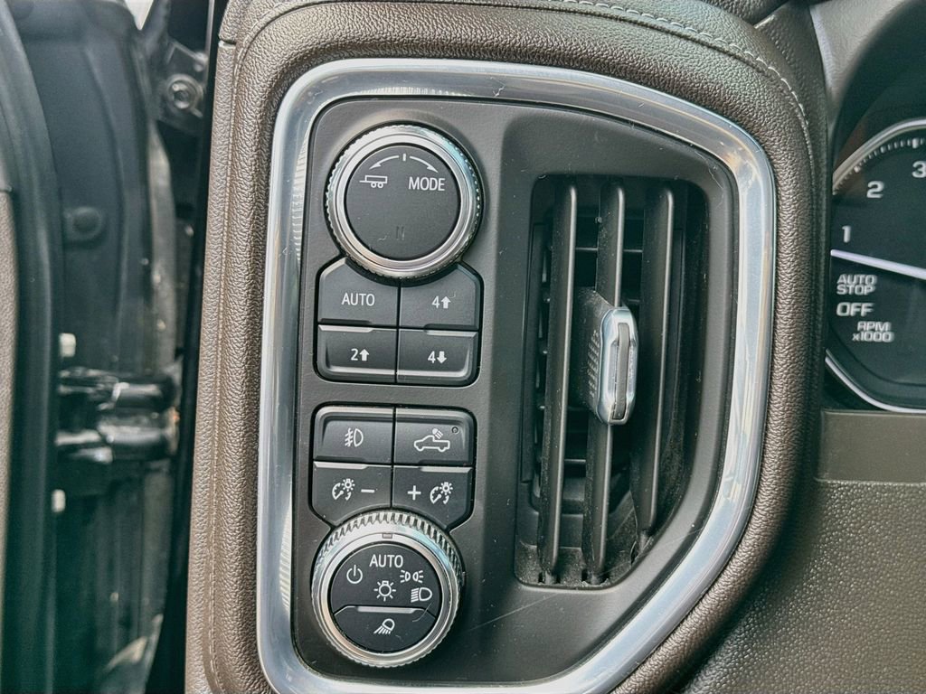 Used 2021 GMC Sierra 1500 SLT AWD/4WD image 20