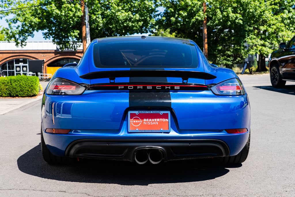 Used 2018 Porsche 718 Cayman RWD image 5