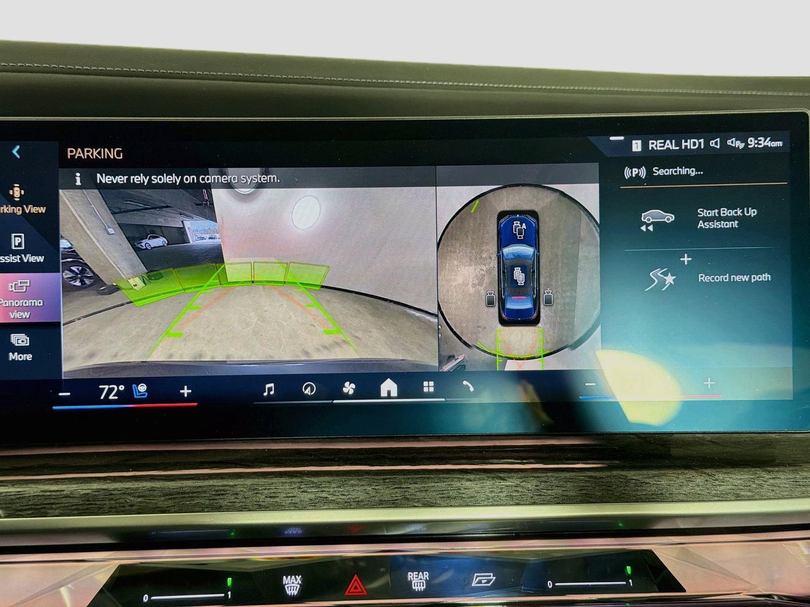 Certified 2024 BMW i7 eDrive50 w/ Executive Package RWD image 14