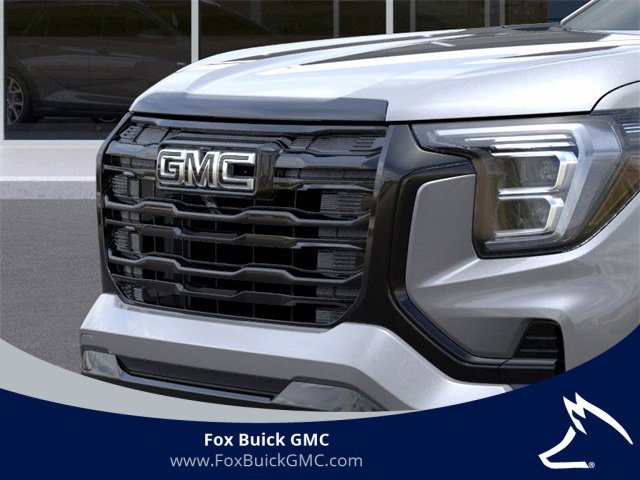 Used 2026 GMC Terrain Elevation w/ Elevation Premium Package image 13