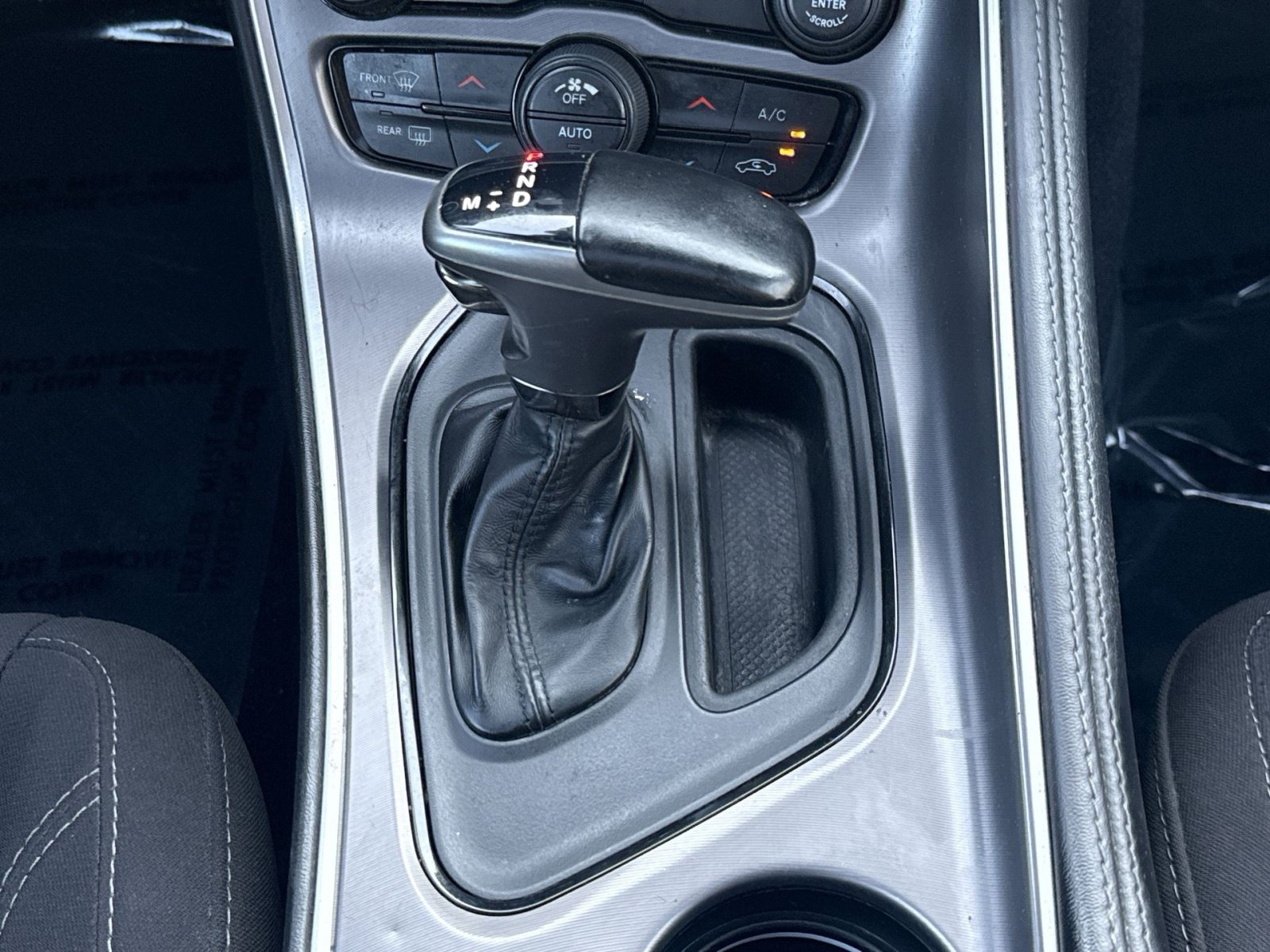 Used 2021 Dodge Challenger SXT RWD image 21
