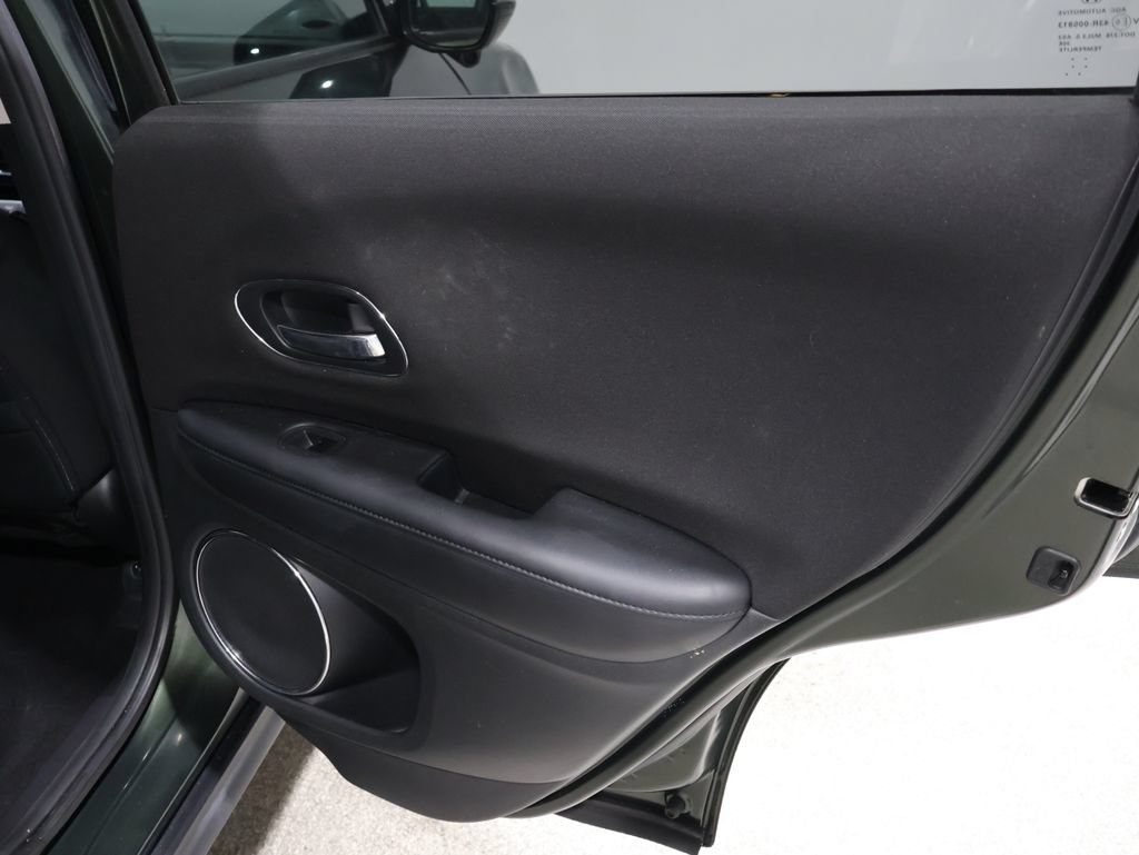 Used 2016 Honda HR-V EX image 22