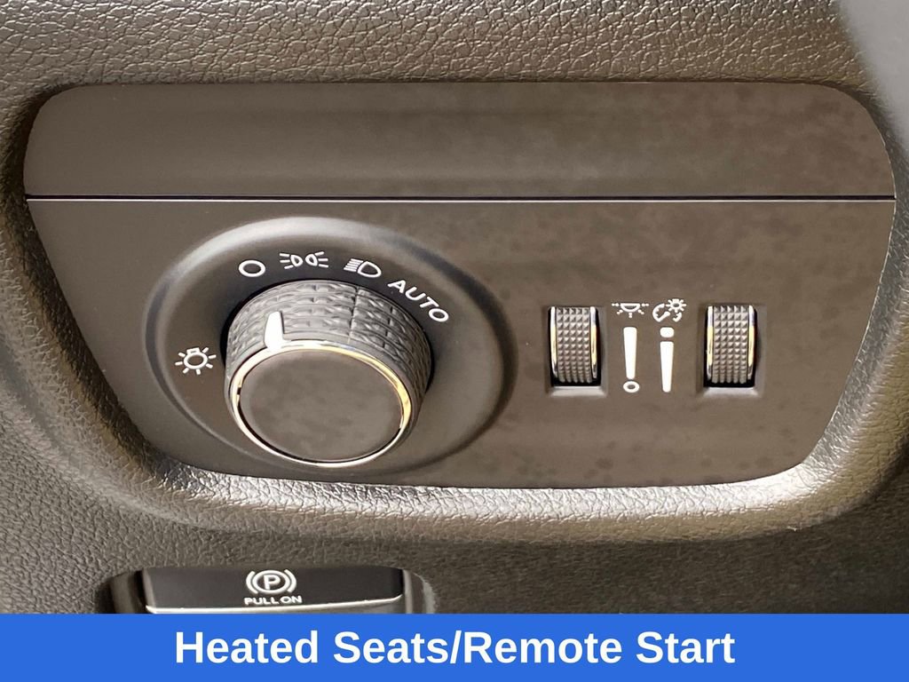 Certified 2025 Jeep Grand Cherokee Laredo X w/ Luxury Tech Group I AWD/4WD image 19