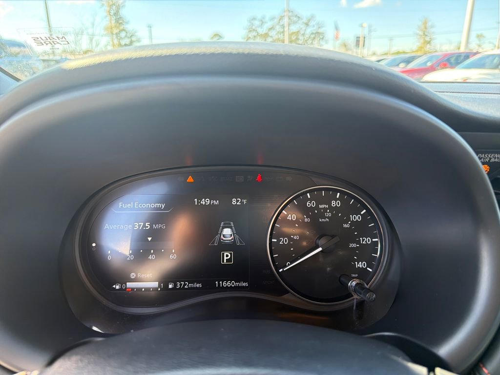 Used 2024 Nissan Kicks SR w/ SR Premium Package image 27