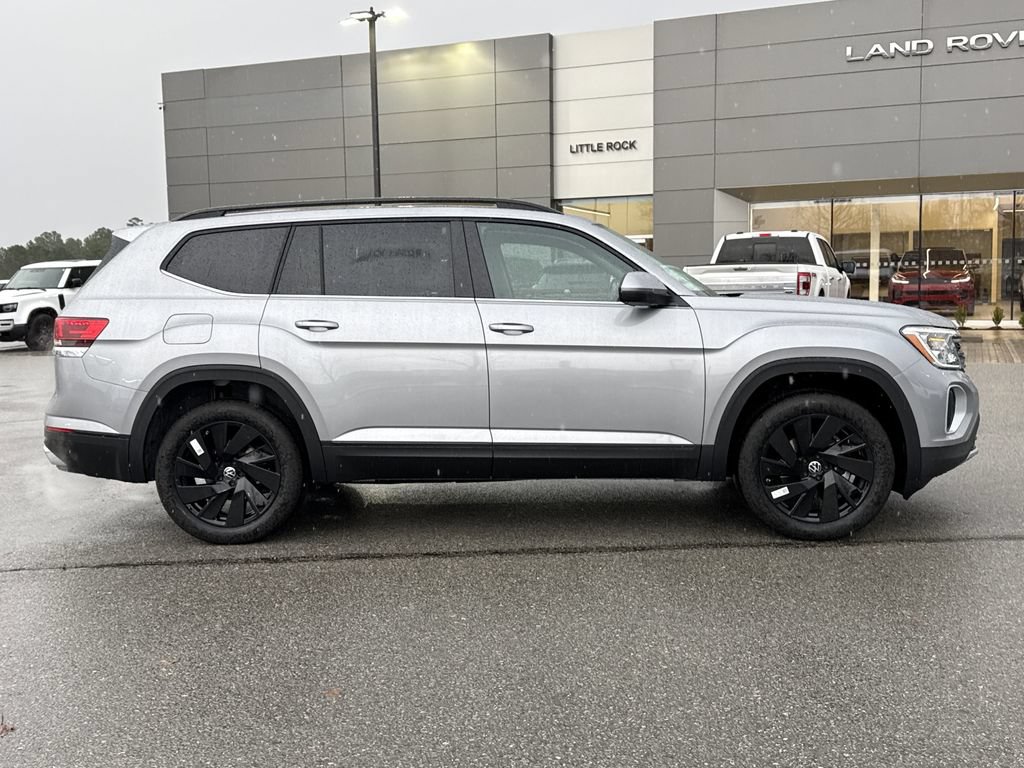 New 2026 Volkswagen Atlas SE FWD image 6