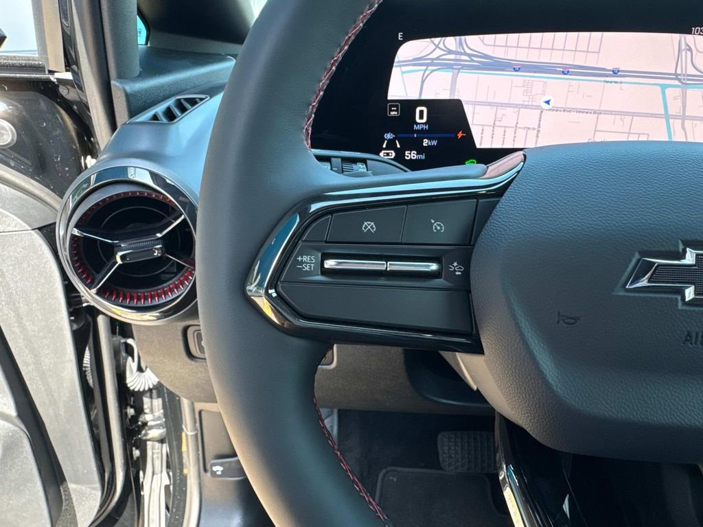 Used 2025 Chevrolet Equinox EV RS image 16