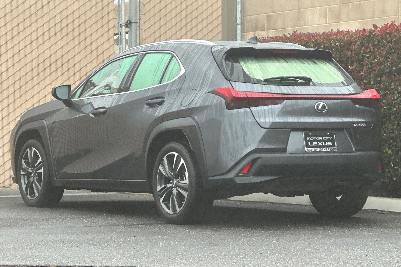 Certified 2024 Lexus UX 250h 250h Base image 6
