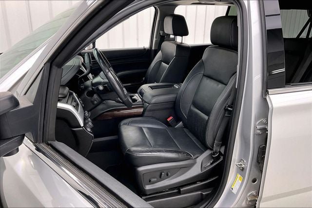 Used 2018 GMC Yukon XL SLT w/ Open Road Package AWD/4WD image 8