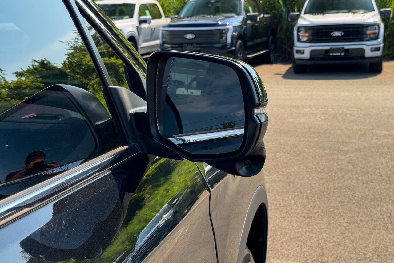 Used 2022 Honda Pilot Black Edition image 35