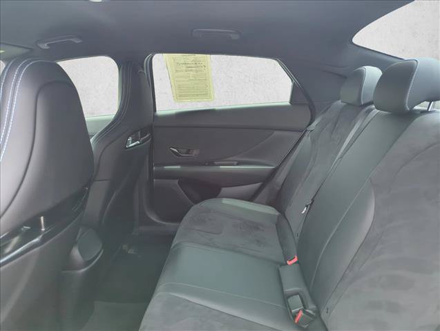 Used 2022 Hyundai Elantra N FWD image 17