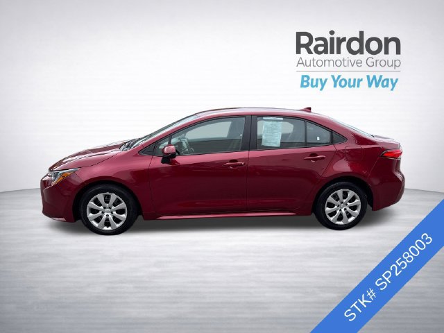 Used 2025 Toyota Corolla LE FWD image 4