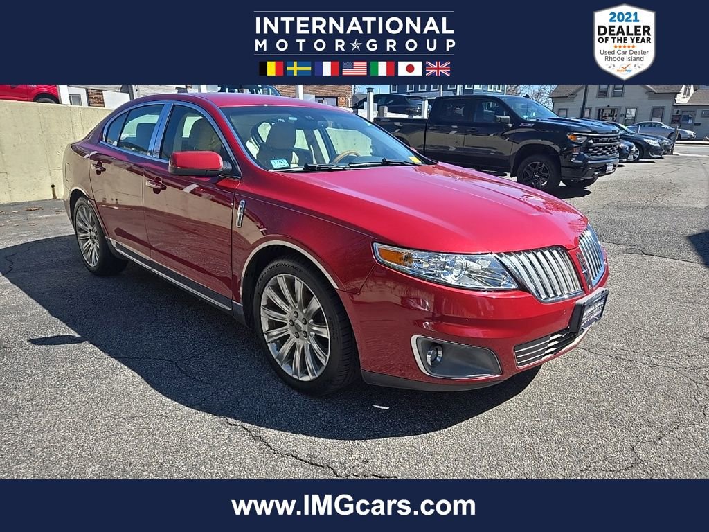 Used 2009 Lincoln MKS image 1