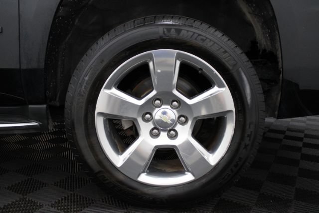 Used 2016 Chevrolet Suburban LTZ AWD/4WD image 8