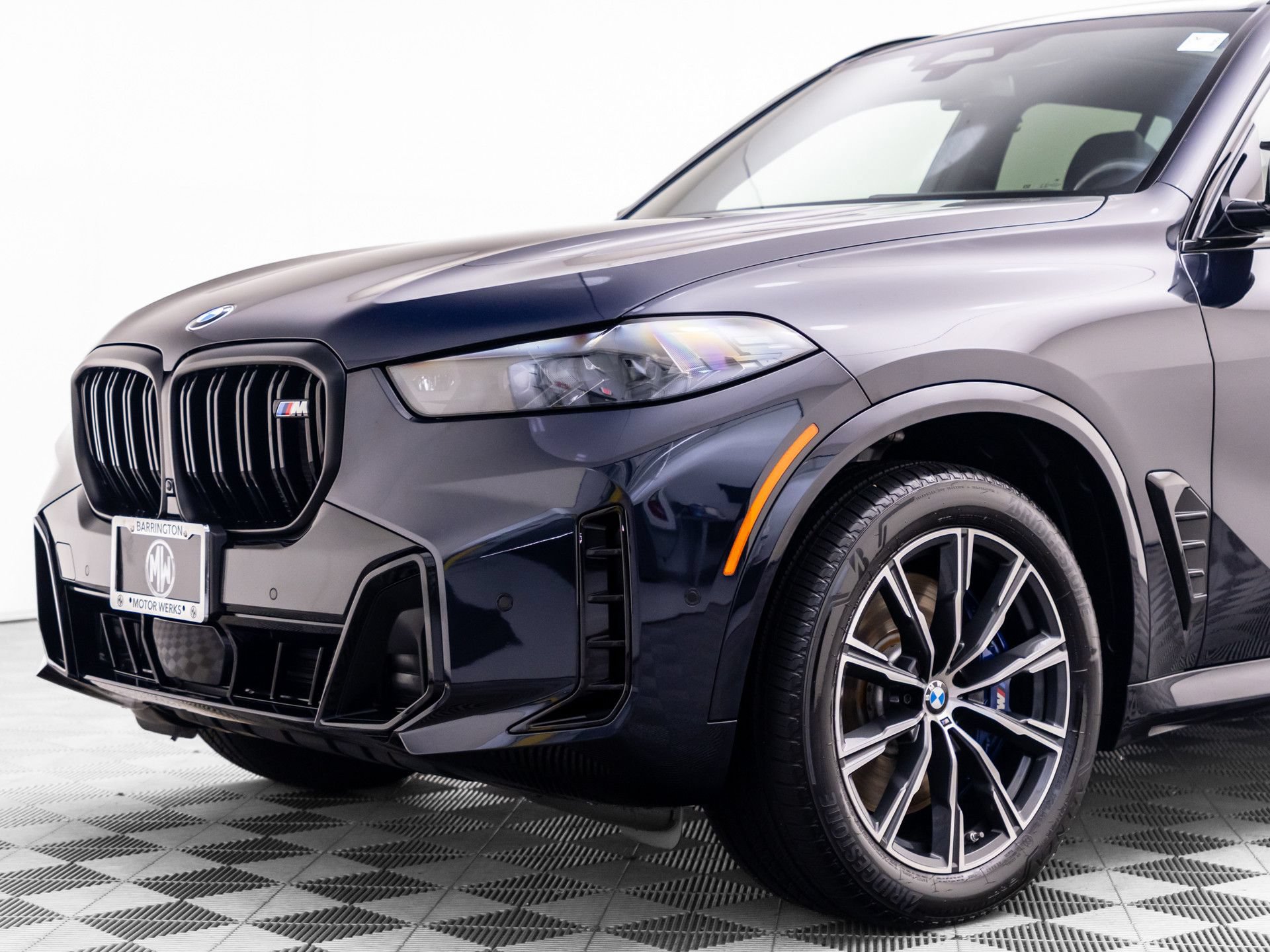 Used 2024 BMW X5 M60i AWD/4WD image 39