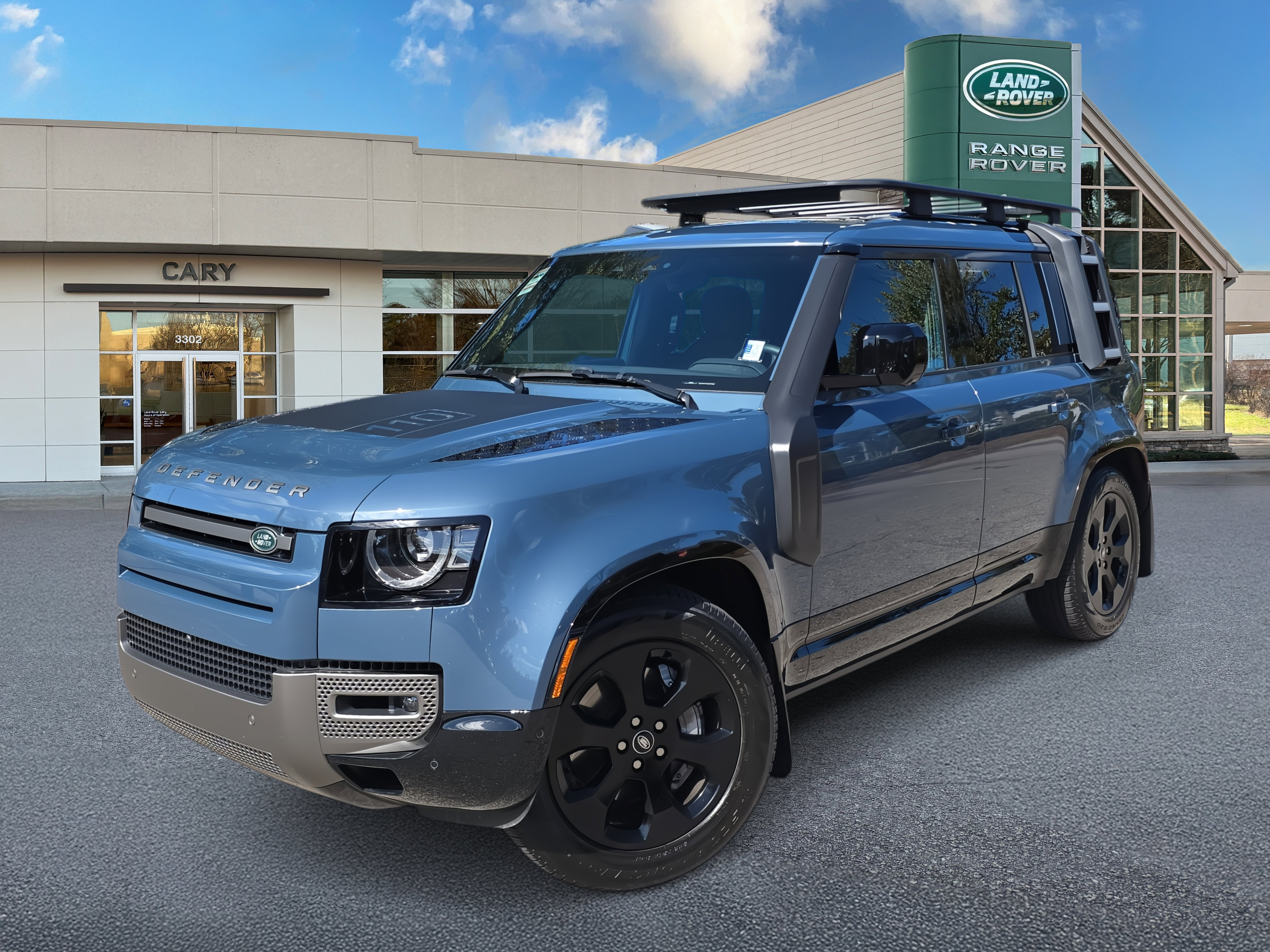 Used 2025 Land Rover Defender 110 X-Dynamic SE