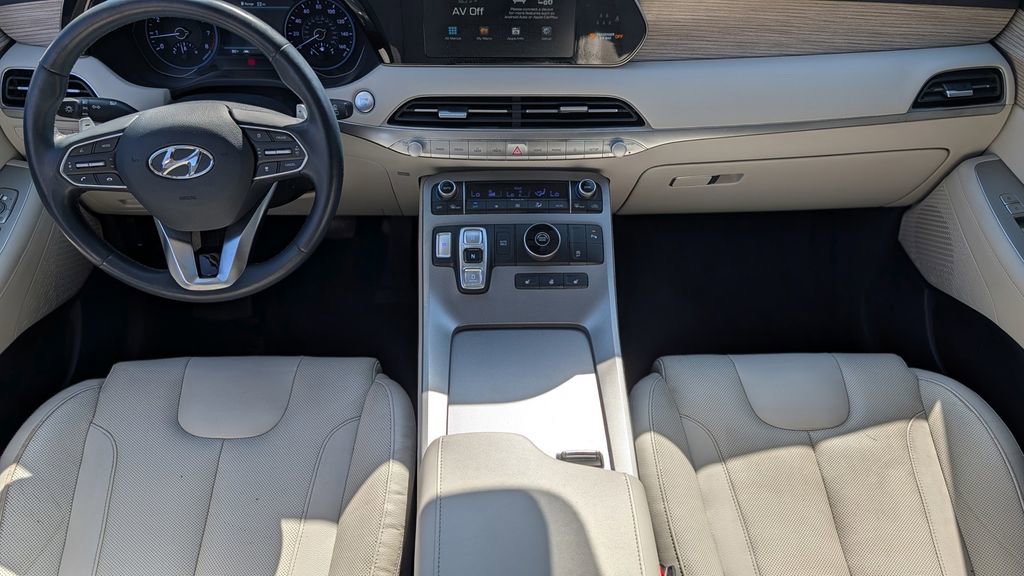 Used 2020 Hyundai Palisade SEL w/ Premium Package FWD image 18