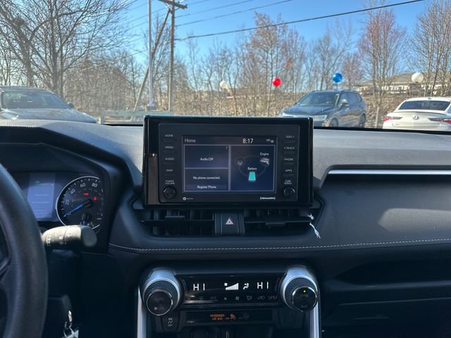 Used 2022 Toyota RAV4 LE image 24