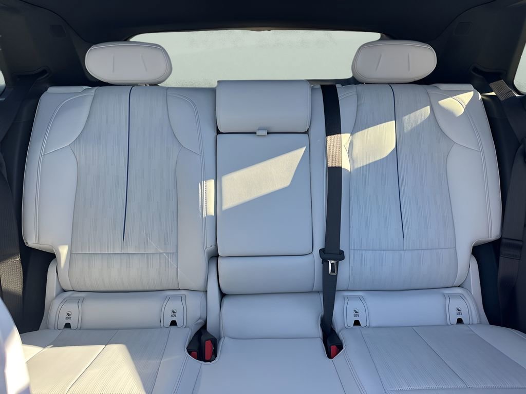 Used 2024 Cadillac Lyriq Luxury w/ LPO, Floor Liner Package image 12