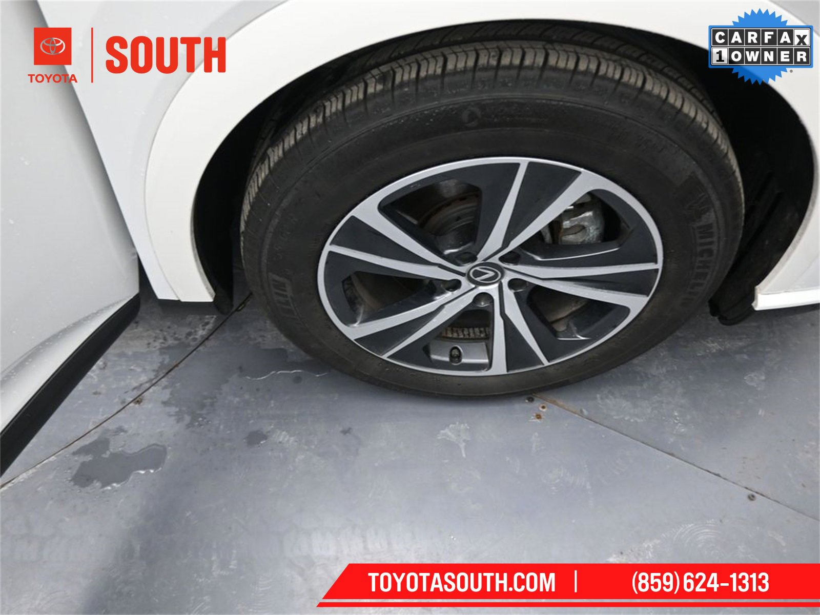 Used 2023 Lexus RX 350 Premium image 36