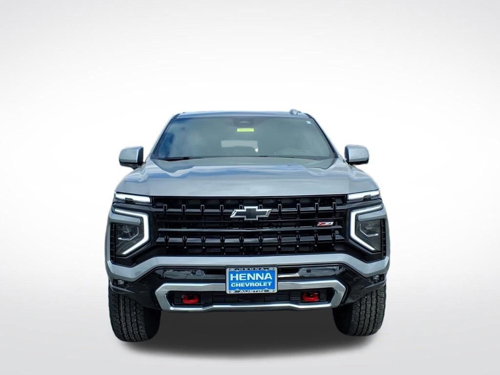 New 2026 Chevrolet Suburban Z71 w/ Z71 Off-Road Package AWD/4WD image 9