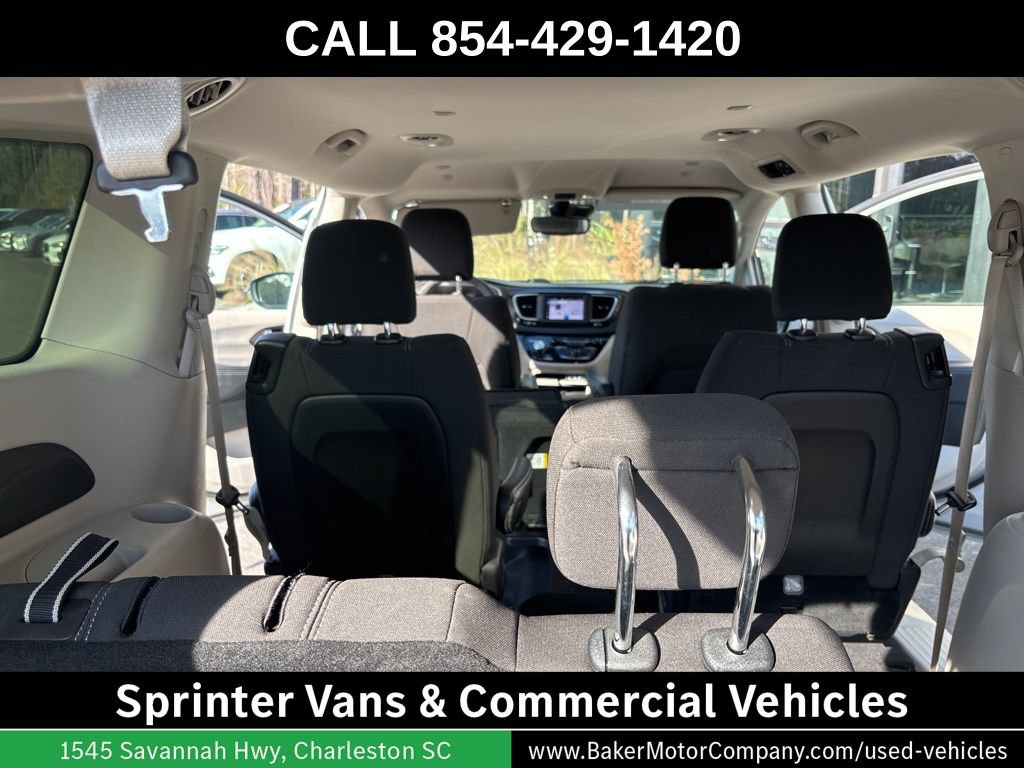 Used 2024 Chrysler Voyager LX FWD image 23