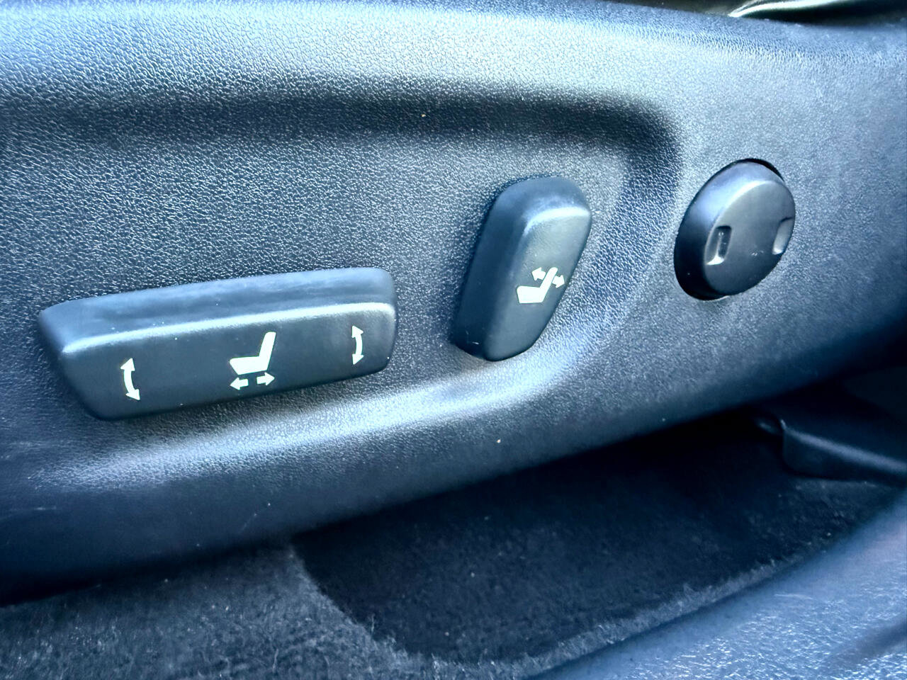 Used 2013 Lexus CT 200h image 36