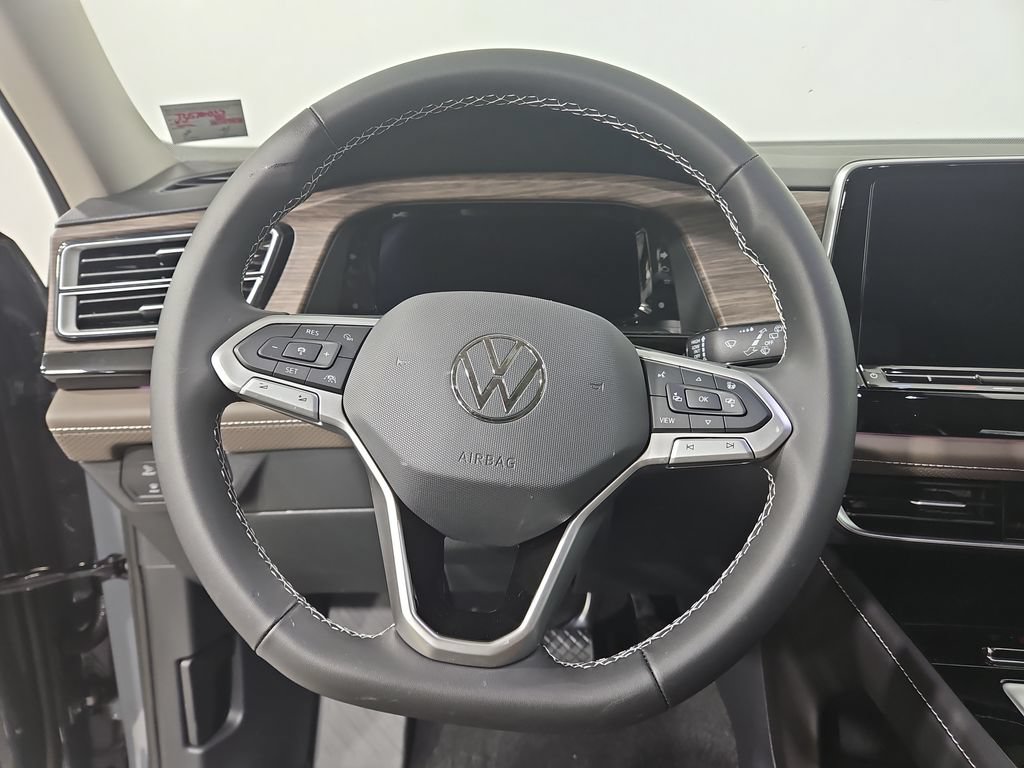 New 2026 Volkswagen Atlas SEL AWD/4WD image 14