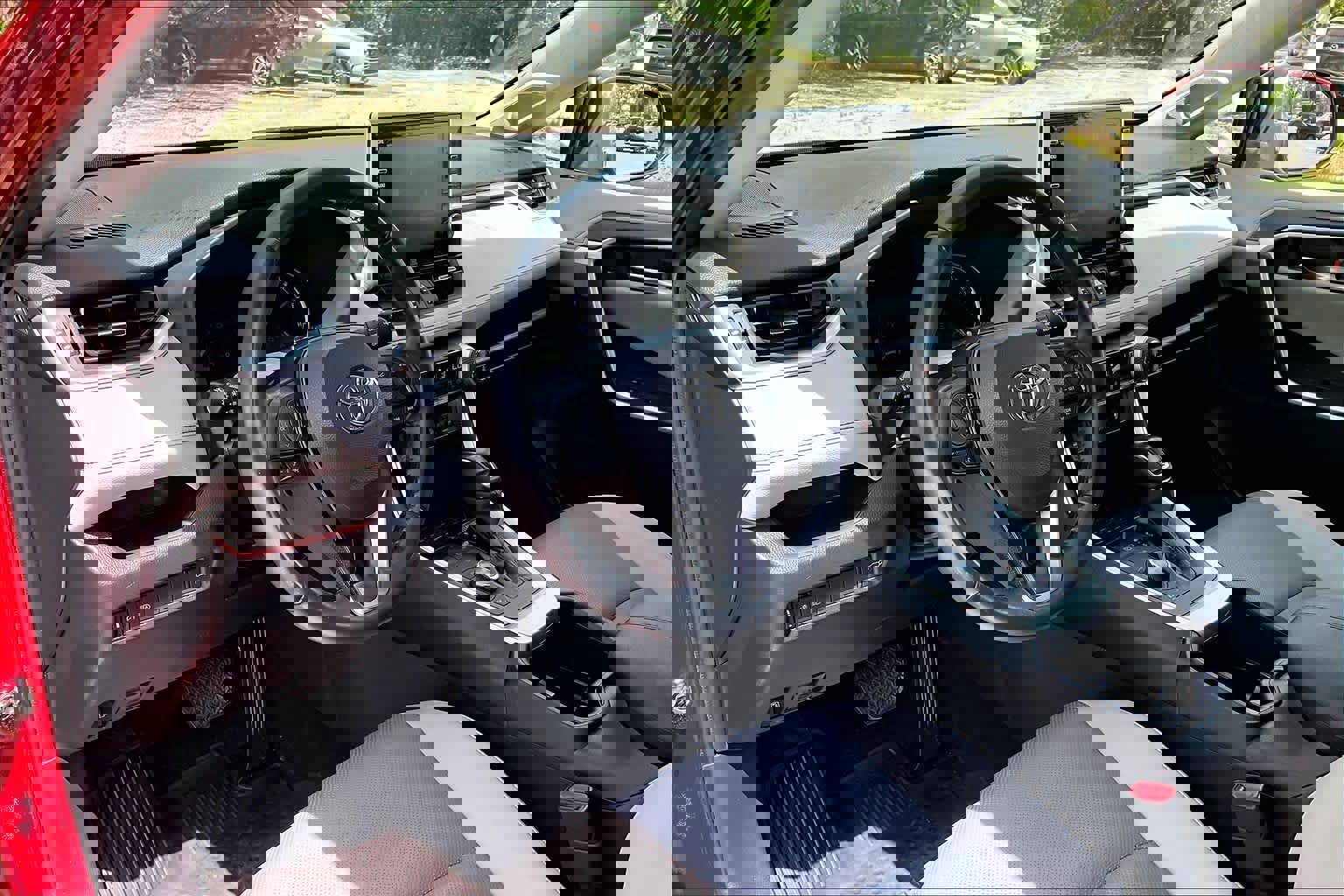 Certified 2022 Toyota RAV4 Limited image 35