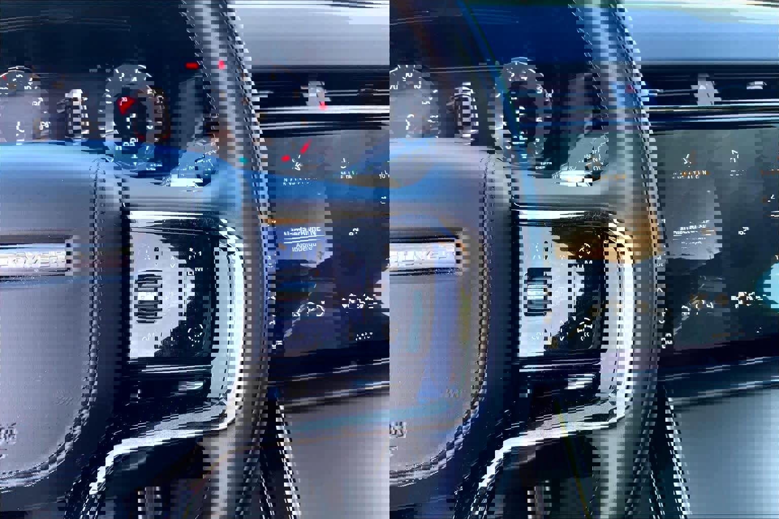 Certified 2025 Land Rover Range Rover Velar Dynamic SE image 22