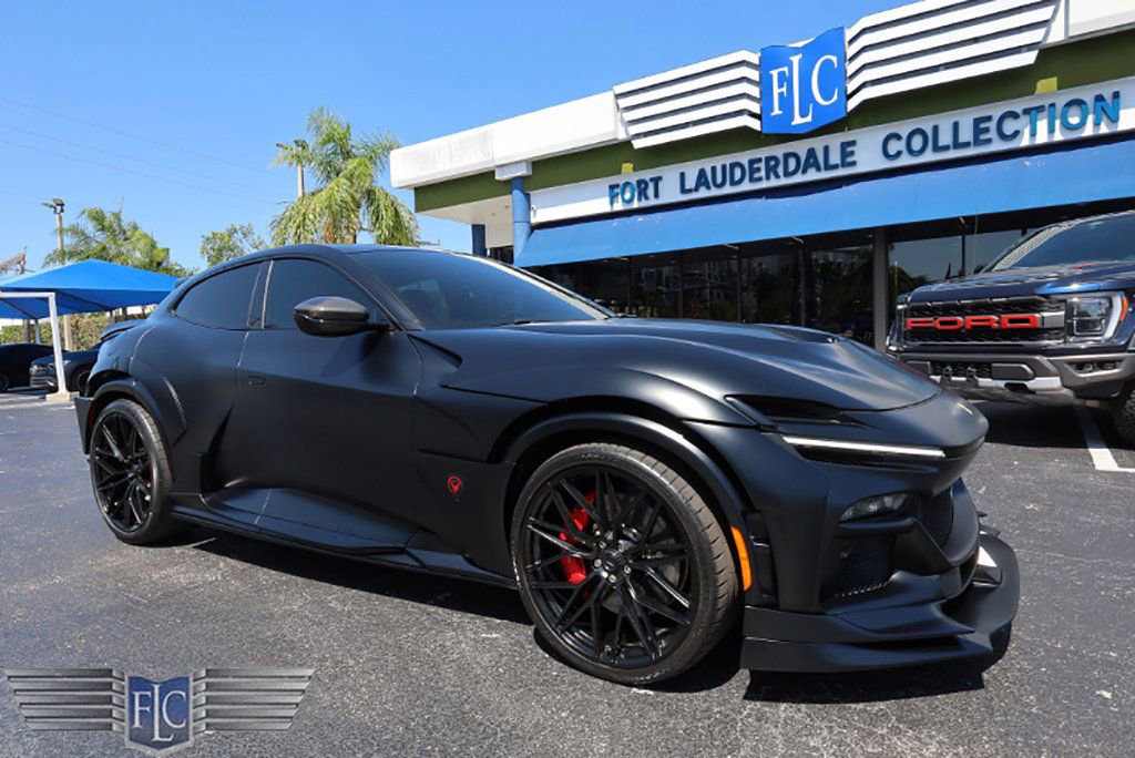 Used 2023 Ferrari Purosangue AWD/4WD image 4