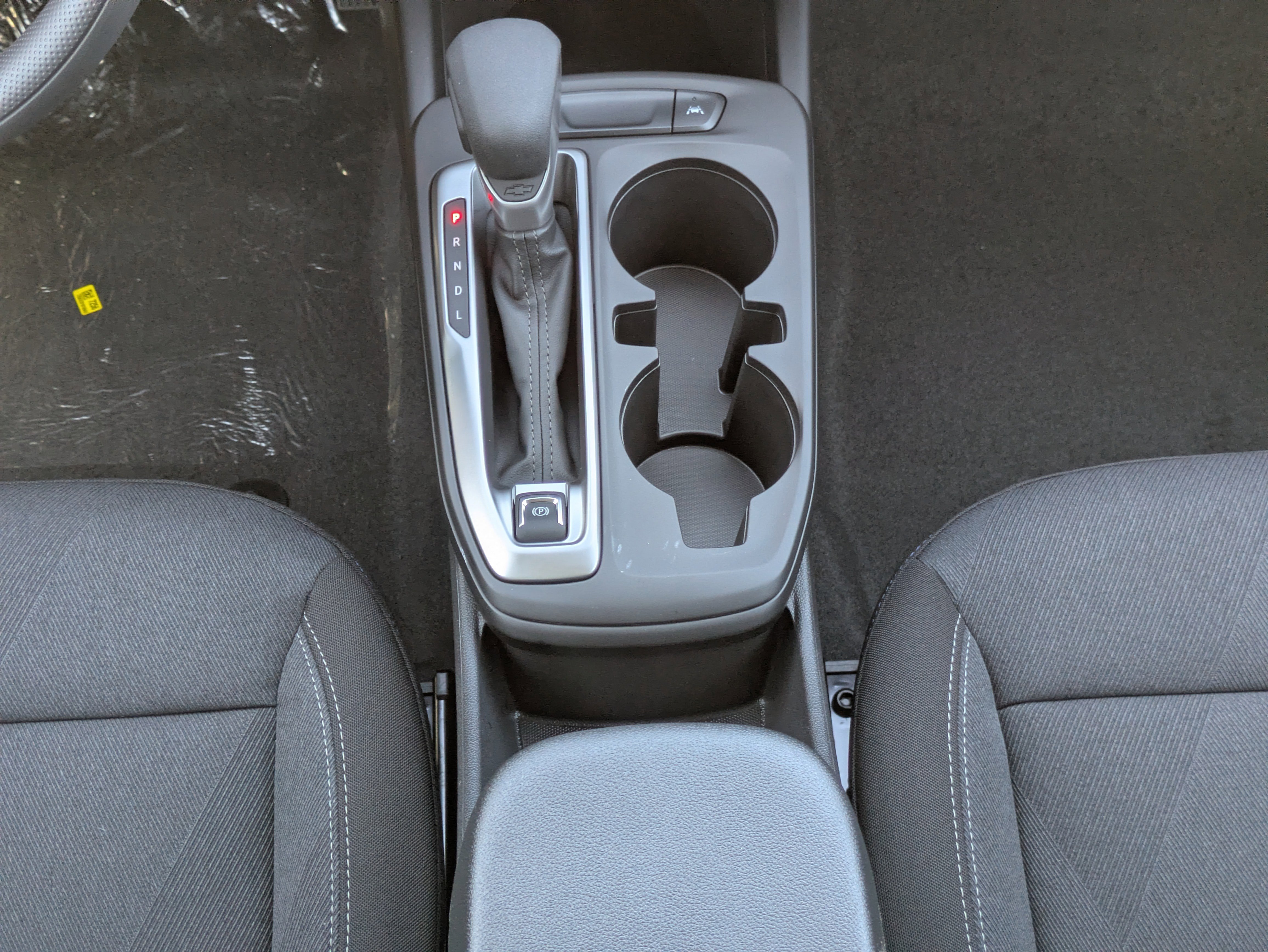 New 2026 Chevrolet Trax LS w/ LS Convenience Package FWD image 6