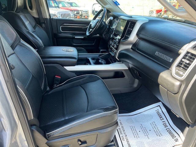 Used 2019 RAM 2500 Laramie image 16