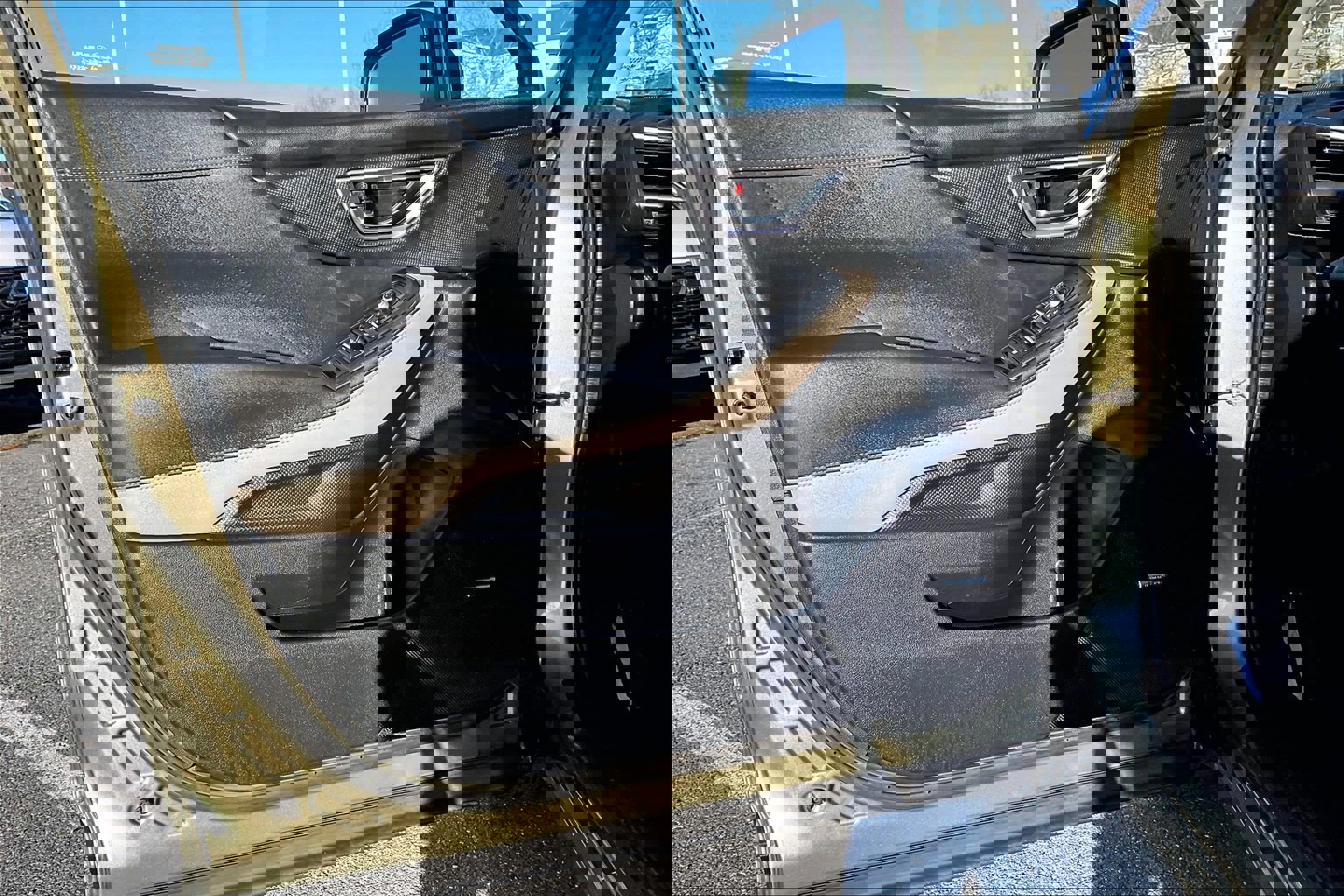 Used 2022 Subaru Forester Limited image 21