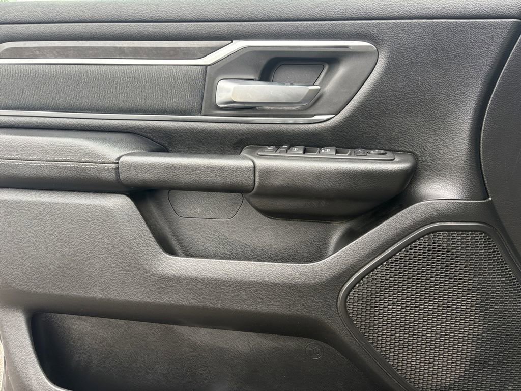 Used 2022 RAM 1500 Big Horn AWD/4WD image 10