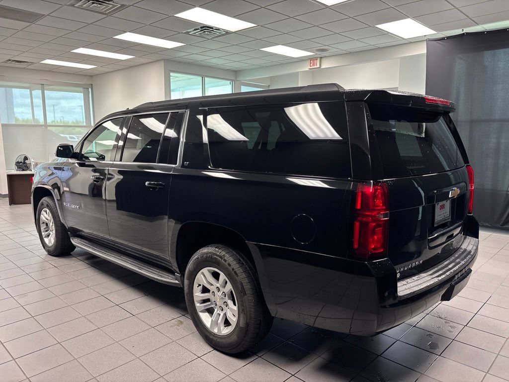 Used 2019 Chevrolet Suburban LT RWD image 7