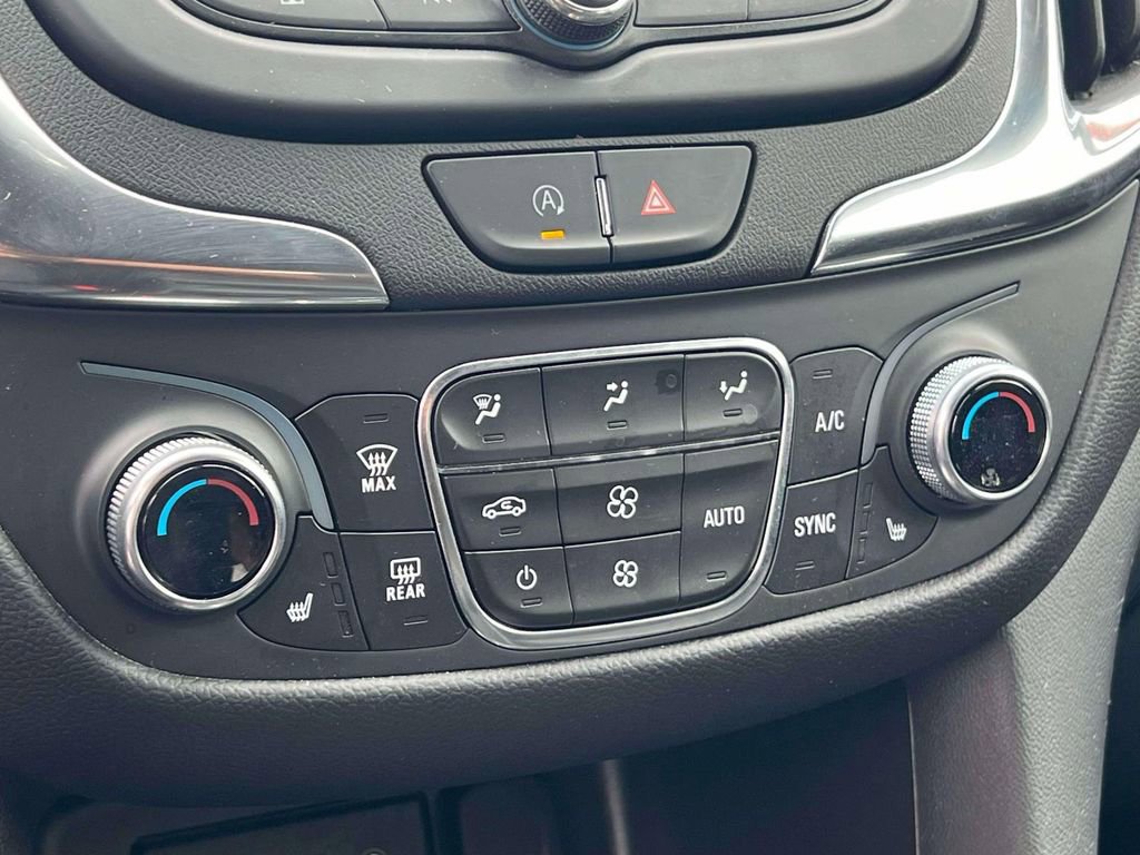 Used 2022 Chevrolet Equinox LT AWD/4WD image 32