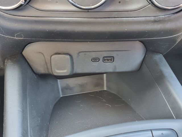 Certified 2024 Chevrolet Trax RS image 31