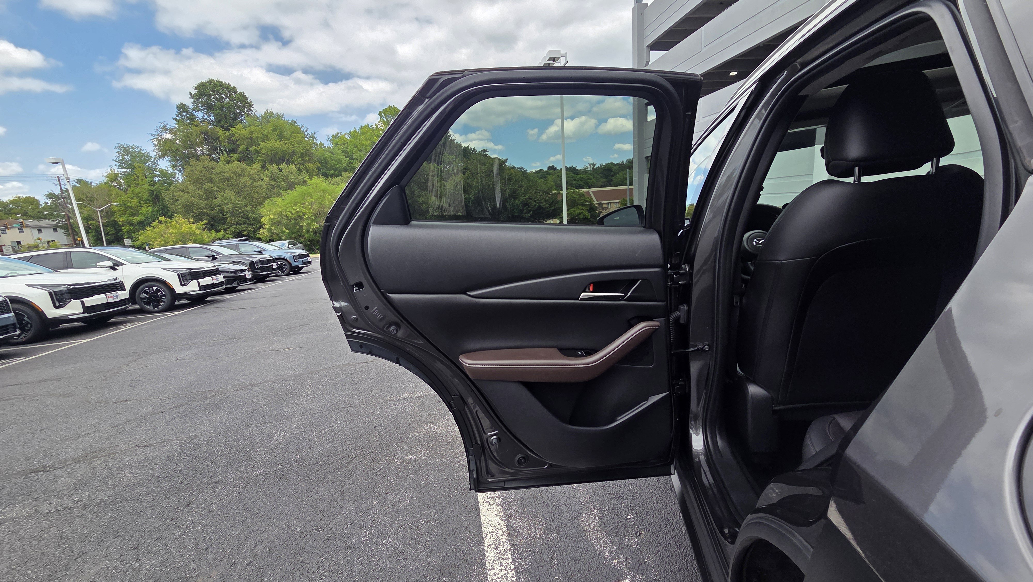 Used 2020 MAZDA CX-30 AWD w/ Premium Package image 62