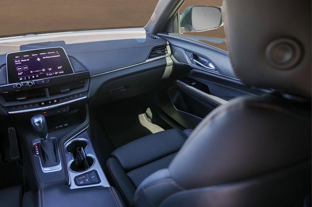 Certified 2025 Cadillac CT4 Sport RWD image 27