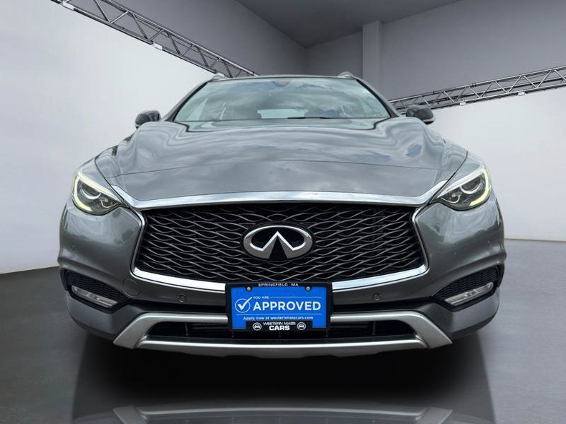 Used 2018 INFINITI QX30 Premium w/ Navigation Package AWD/4WD image 10