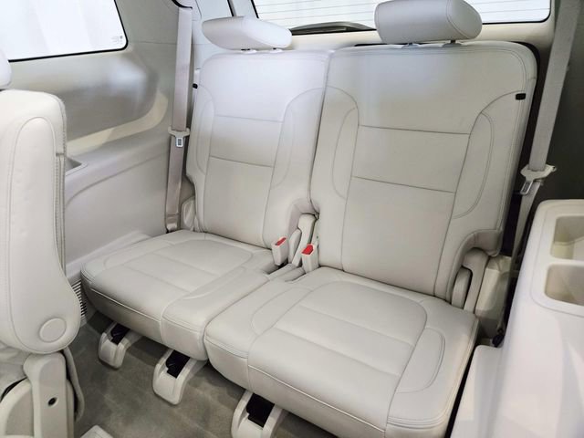 Used 2022 GMC Acadia Denali w/ LPO, Floor Liner Package image 10