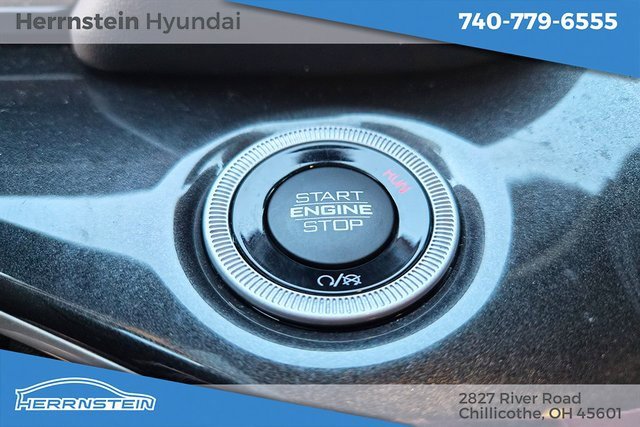 Used 2022 Jeep Grand Cherokee Altitude image 20