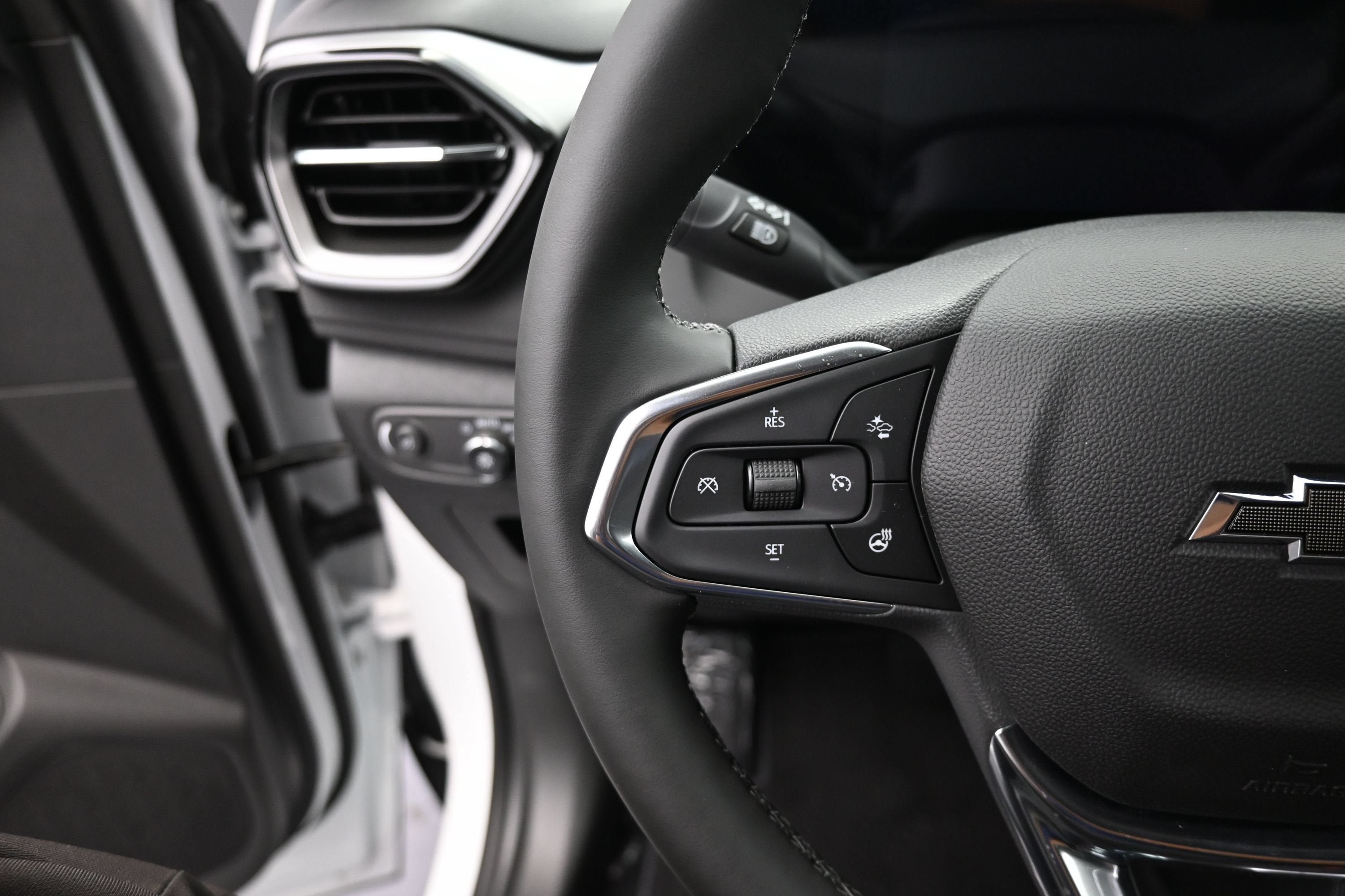 New 2026 Chevrolet TrailBlazer LT w/ Convenience Package FWD image 13
